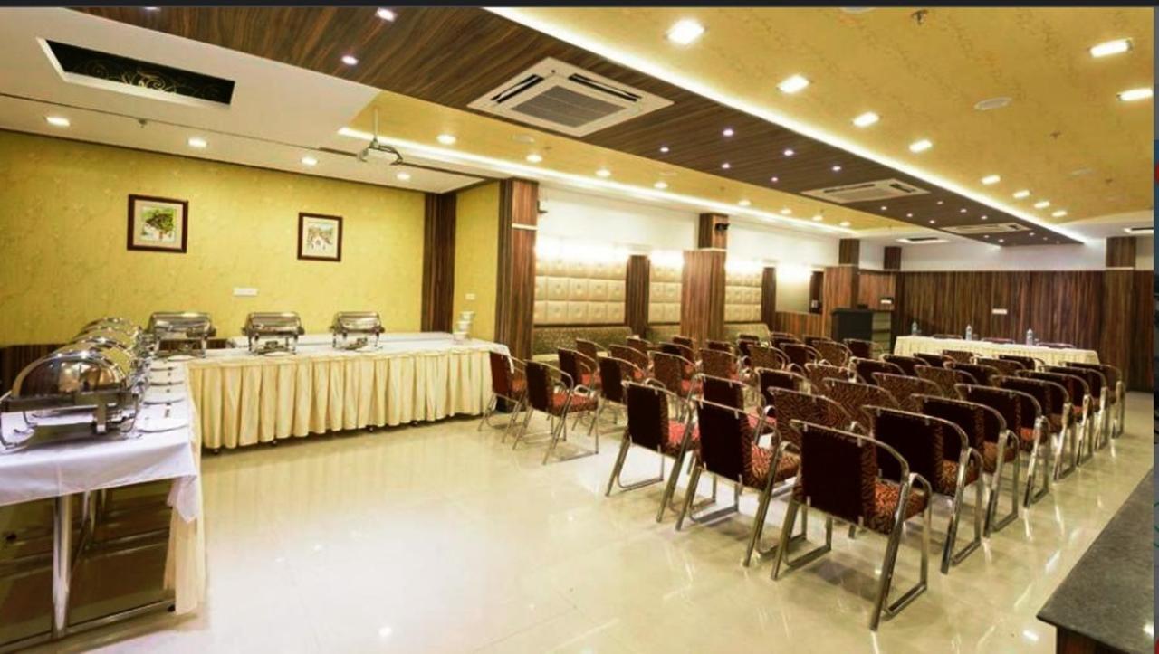 ג'איפור Hotel Siddharth Palace מראה חיצוני תמונה